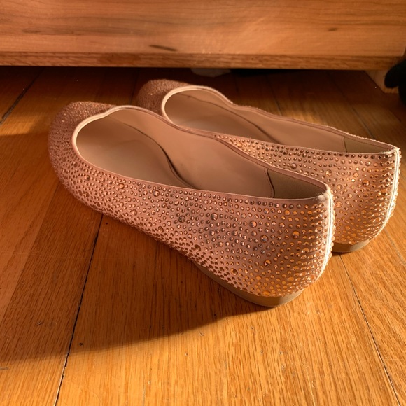 Rose gold Le Chateau flats - Picture 4 of 6